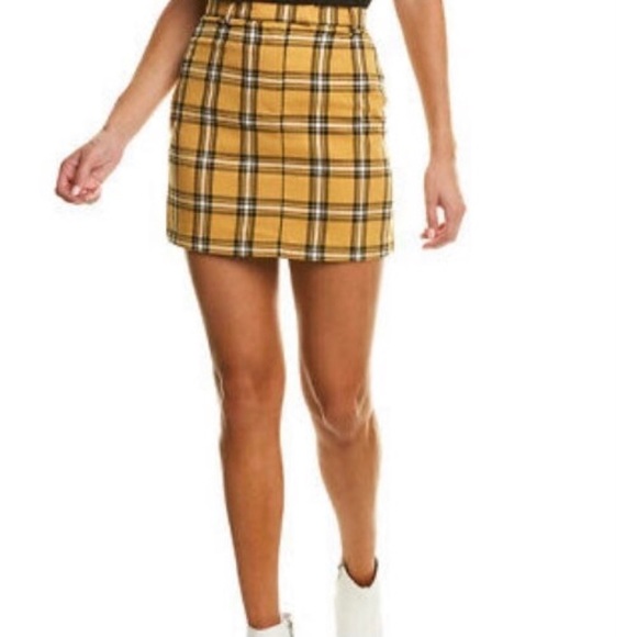 BB Dakota Dresses & Skirts - BB Dakota Yellow and Black Plaid Mini Skirt